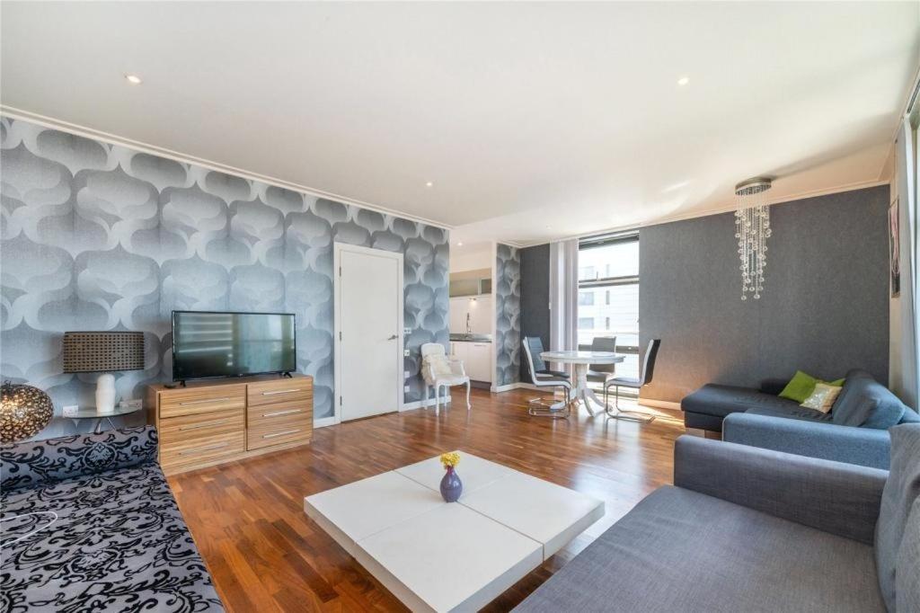 Penthouse Canary Wharf - Free Wifi 伦敦 外观 照片